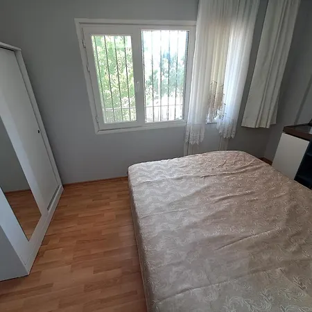 Deniz Yildizi Sitesi Havuzlu *