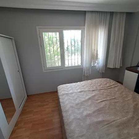 Deniz Yildizi Sitesi Havuzlu *